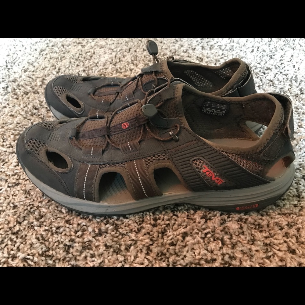 Men’s shoes